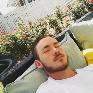 Meet your Posher, Joshua